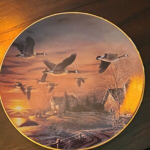 Terry Redlin 8 InchDecorative Plate, "Sundown" From The Heartland Collection